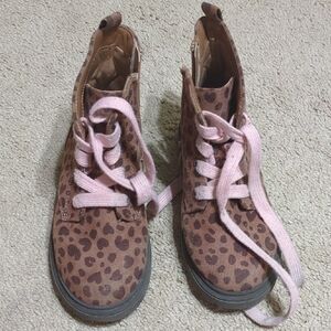 Cat & Jack Brown Leopard Print Kids Boots with Pink Laces
